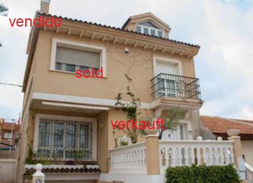Resale - Townhouse -
Los Urrutias - Center