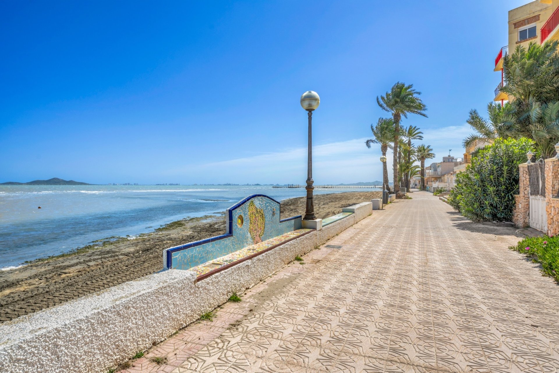 Resale - Townhouse -
Los Urrutias - Estrella de Mar