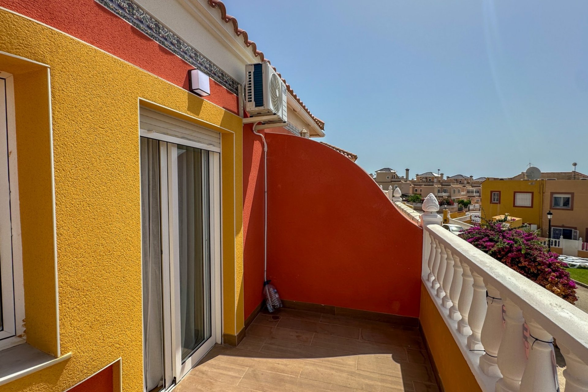 Resale - Townhouse -
Orihuela Costa - La Regia