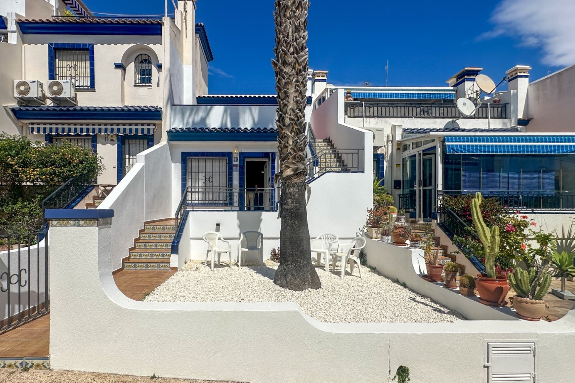 Resale - Townhouse -
Orihuela Costa - Los Dolses