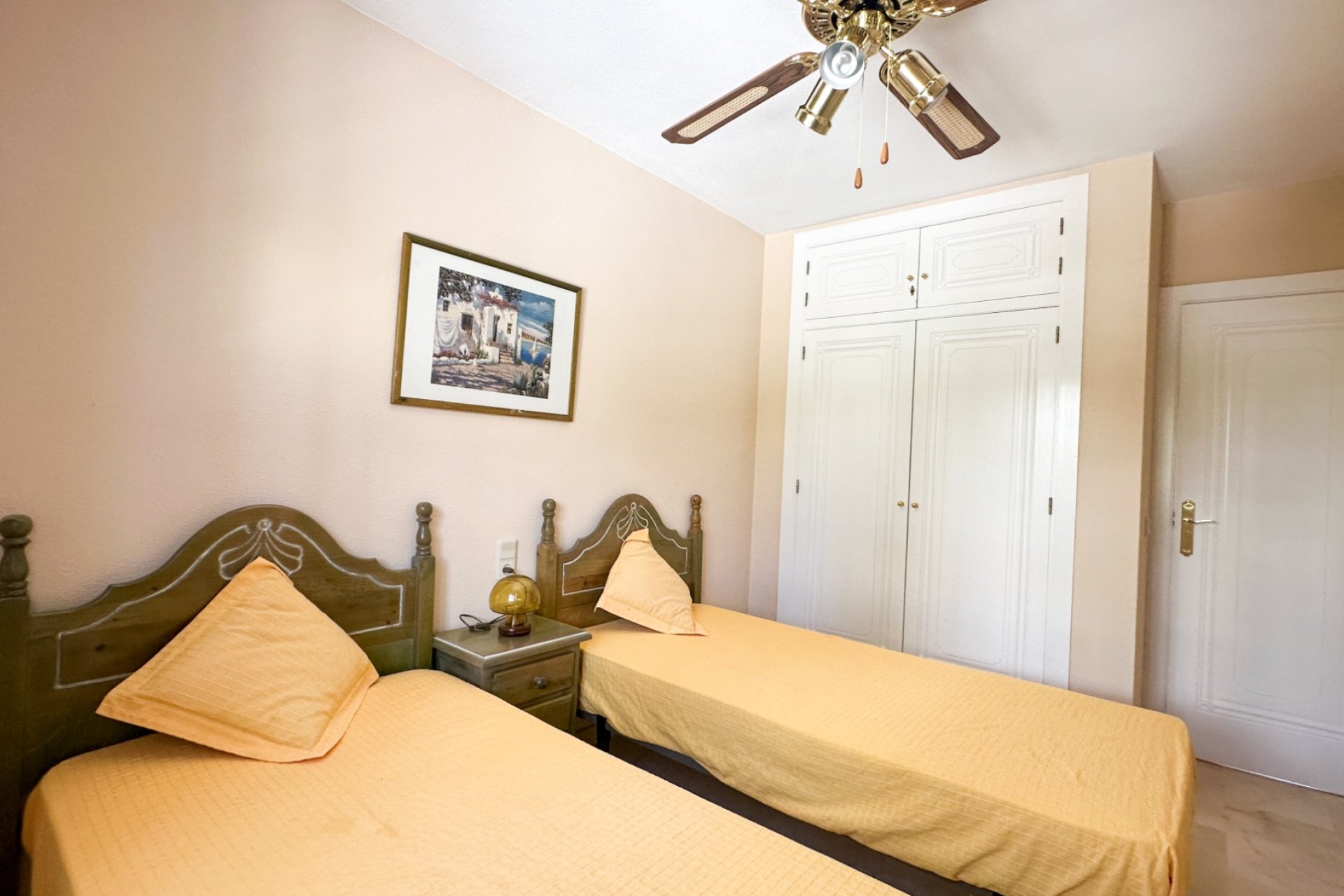 Resale - Townhouse -
Orihuela Costa - Los Dolses