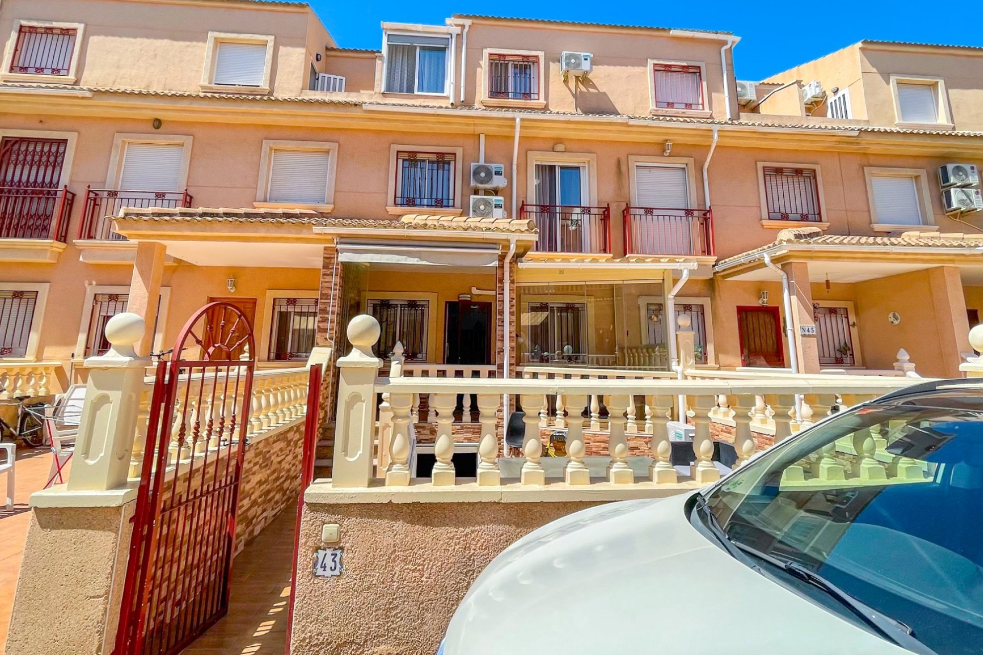 Resale - Townhouse -
Orihuela Costa - Playa Flamenca