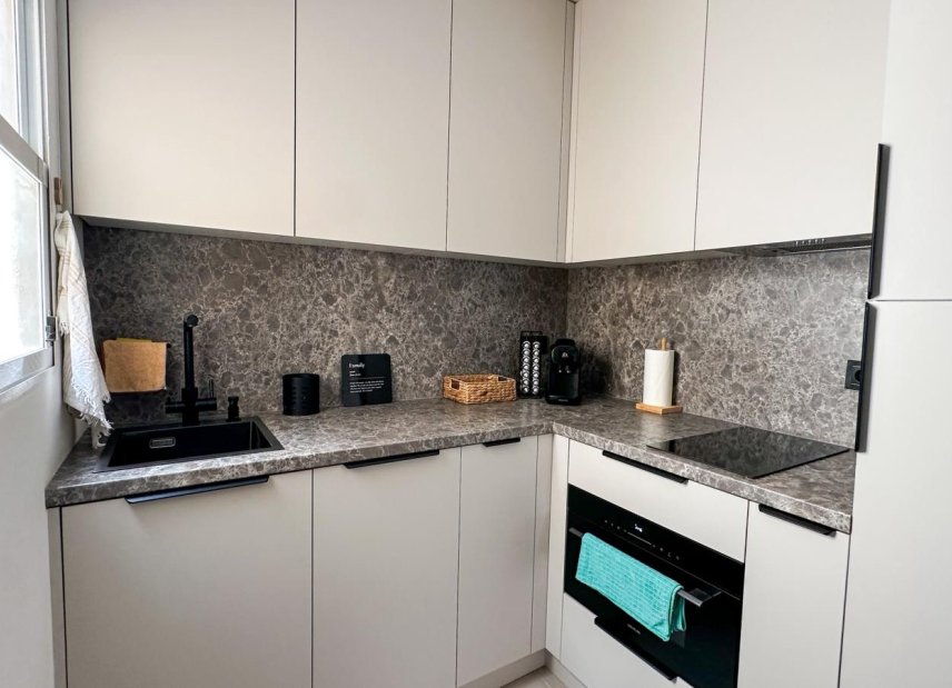 Resale - Townhouse -
Orihuela Costa - Playa Flamenca