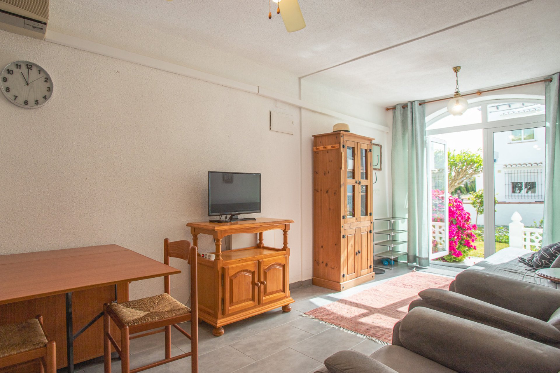 Resale - Townhouse -
Torrevieja - Lago Jardin