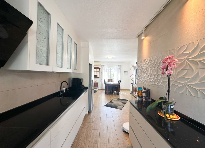 Resale - Townhouse -
Torrevieja - Los Balcones