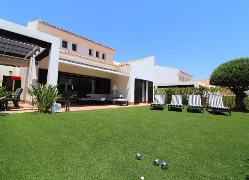 Resale - Villa -
Algorfa - La finca Golf