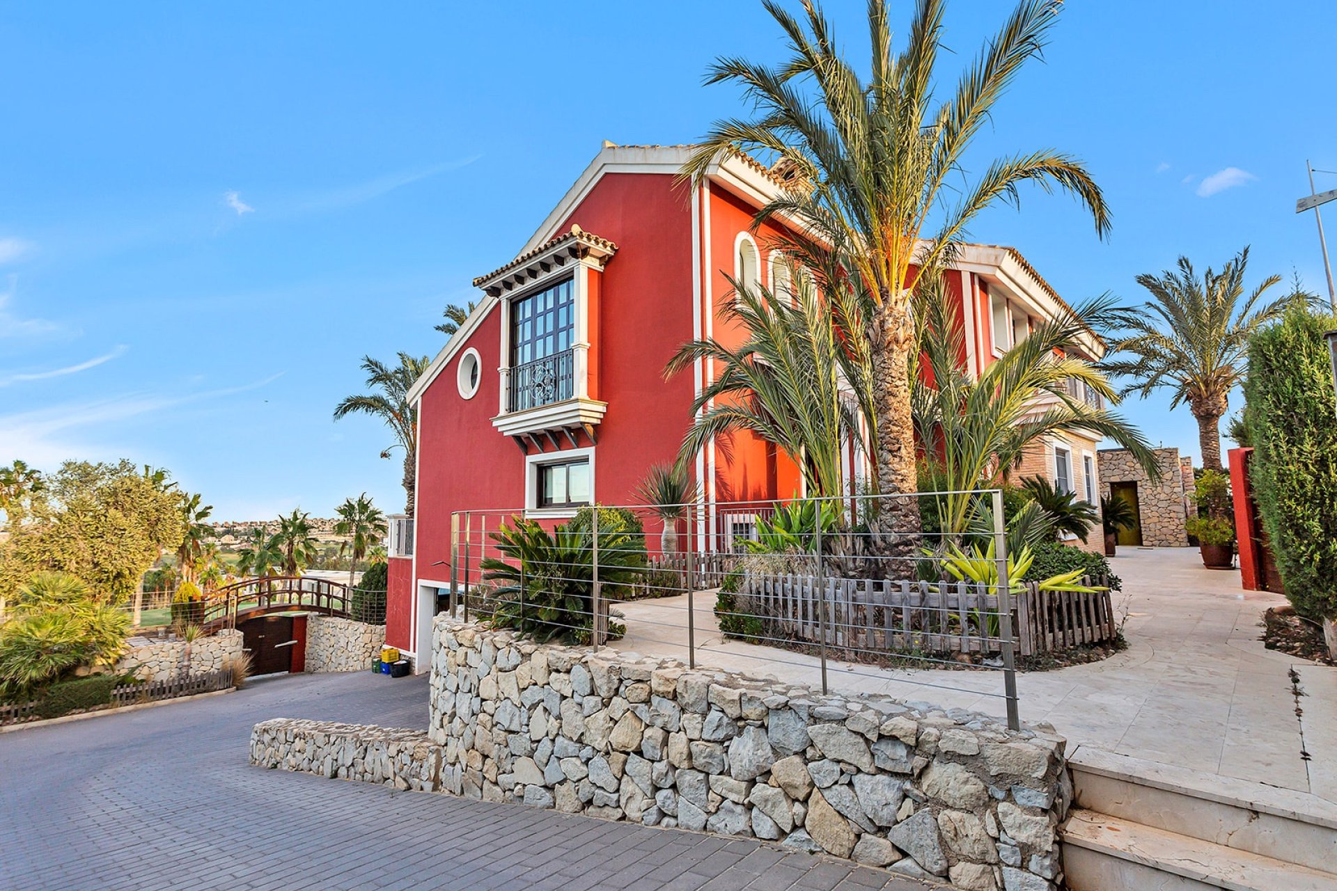 Resale - Villa -
Algorfa - La finca Golf