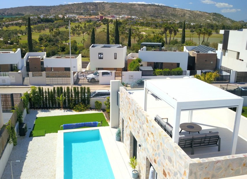 Resale - Villa -
Algorfa - La finca Golf