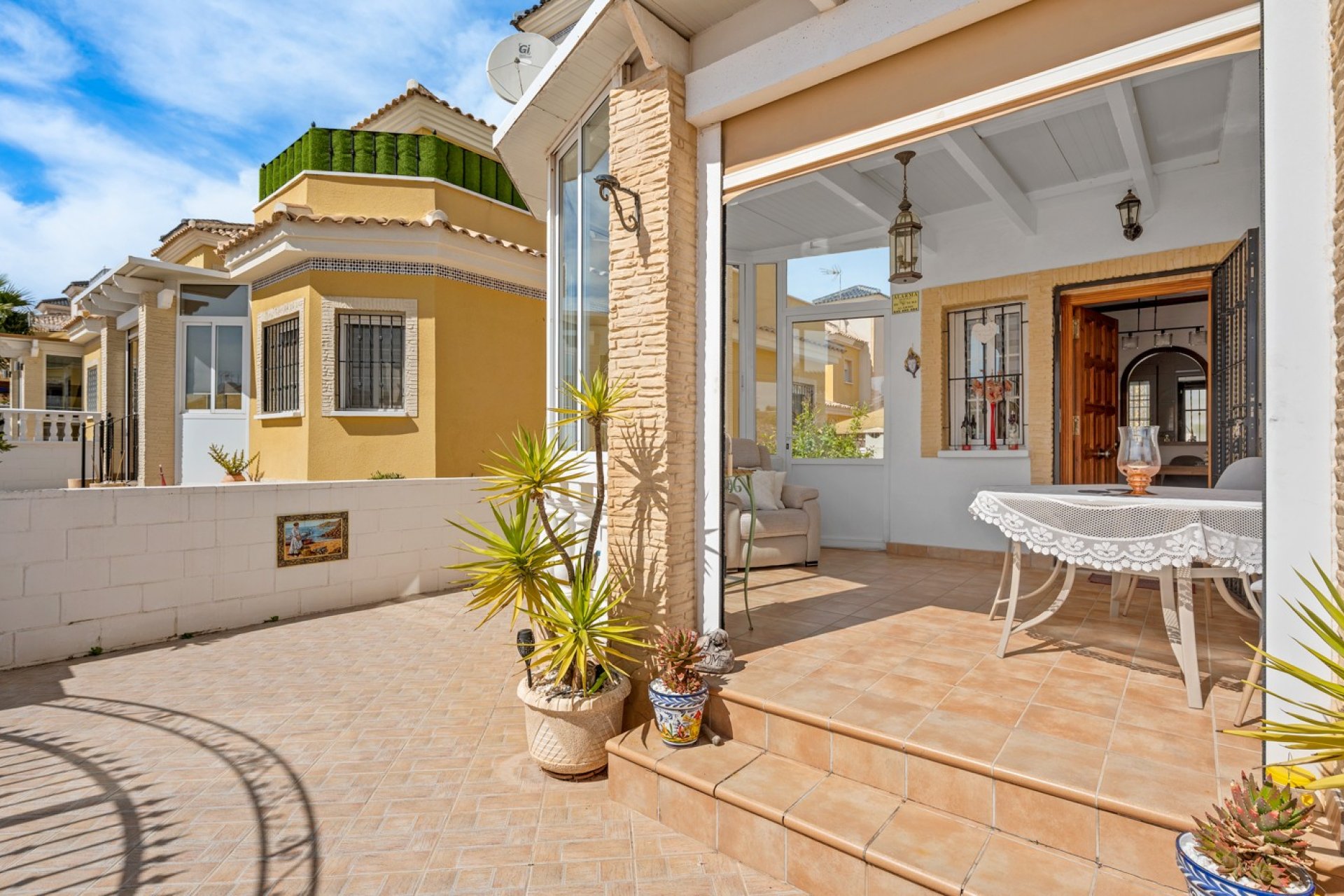 Resale - Villa -
Algorfa - Lo Crispin