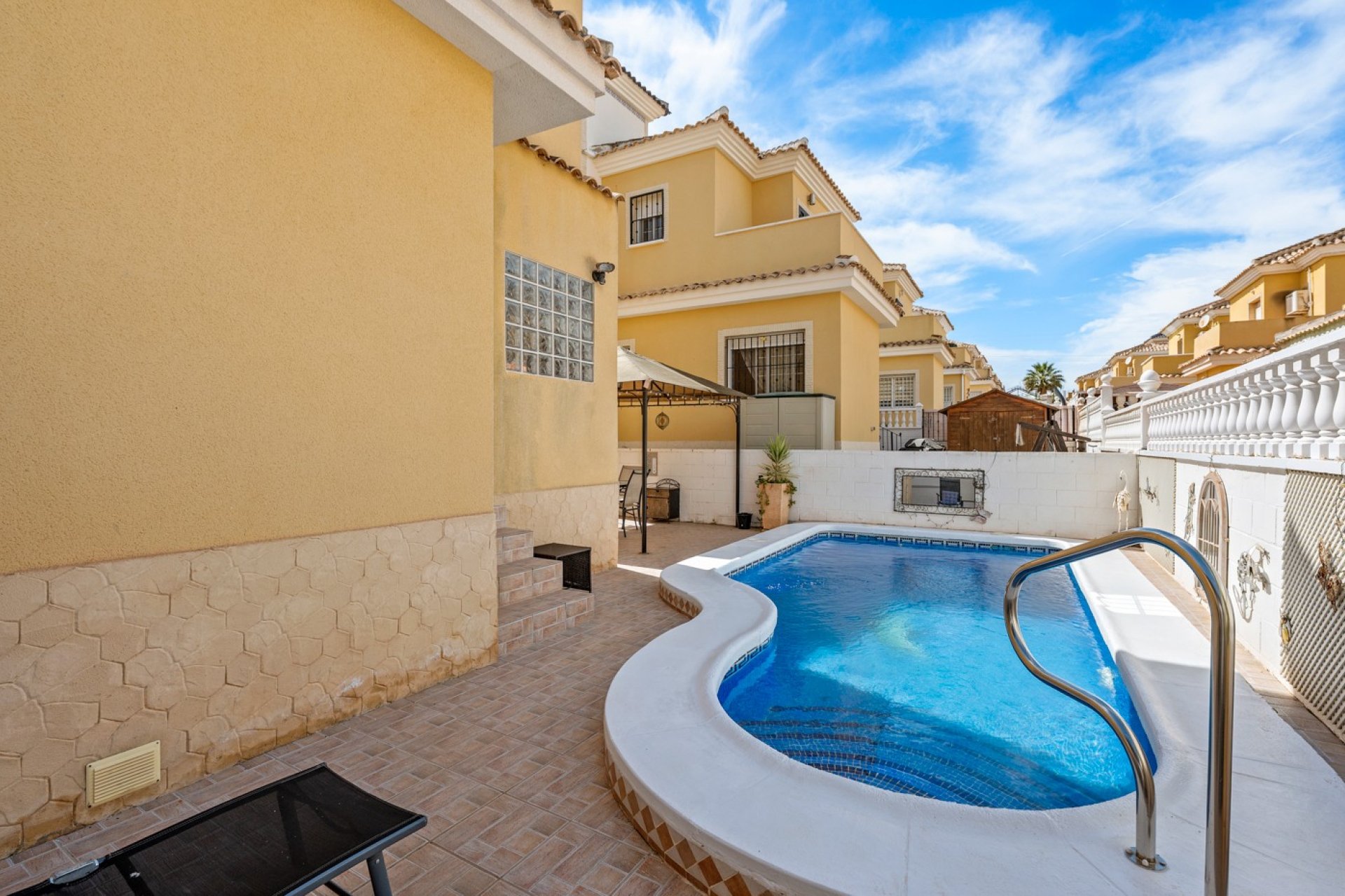 Resale - Villa -
Algorfa - Lo Crispin