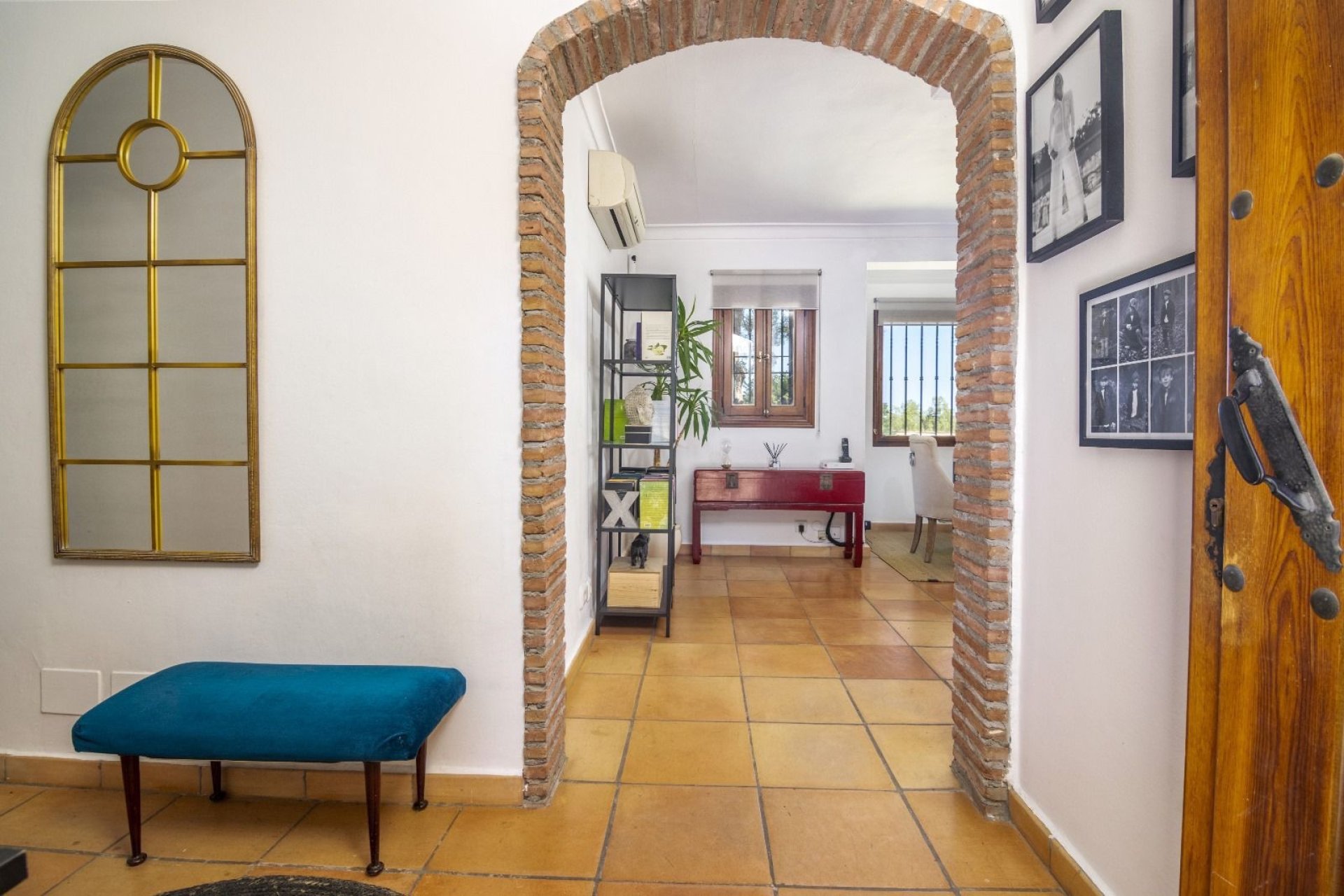 Resale - Villa -
Benahavis - La Quinta