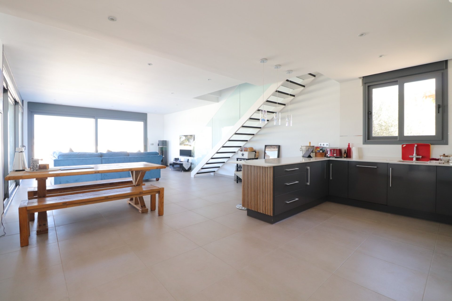 Resale - Villa -
Benimar - Benimar III