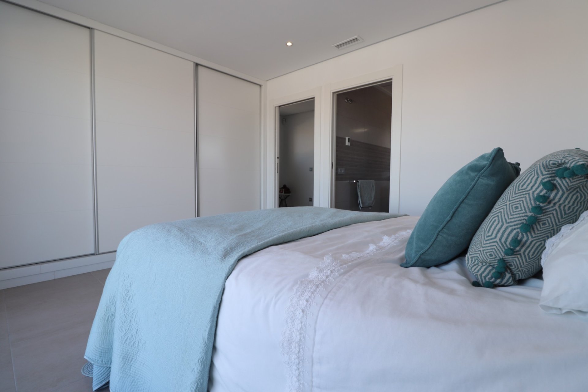 Resale - Villa -
Benimar - Benimar III