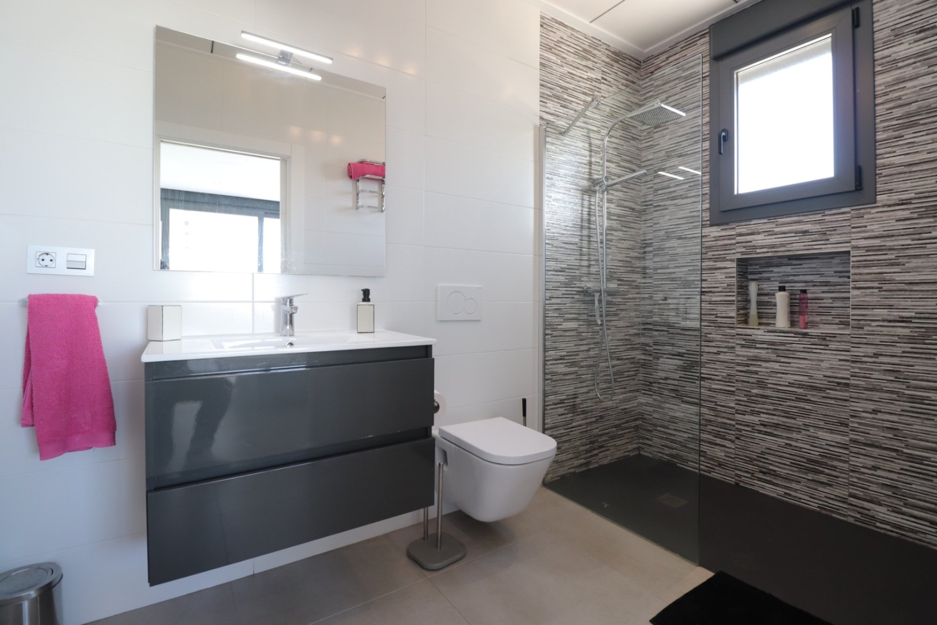Resale - Villa -
Benimar - Benimar III
