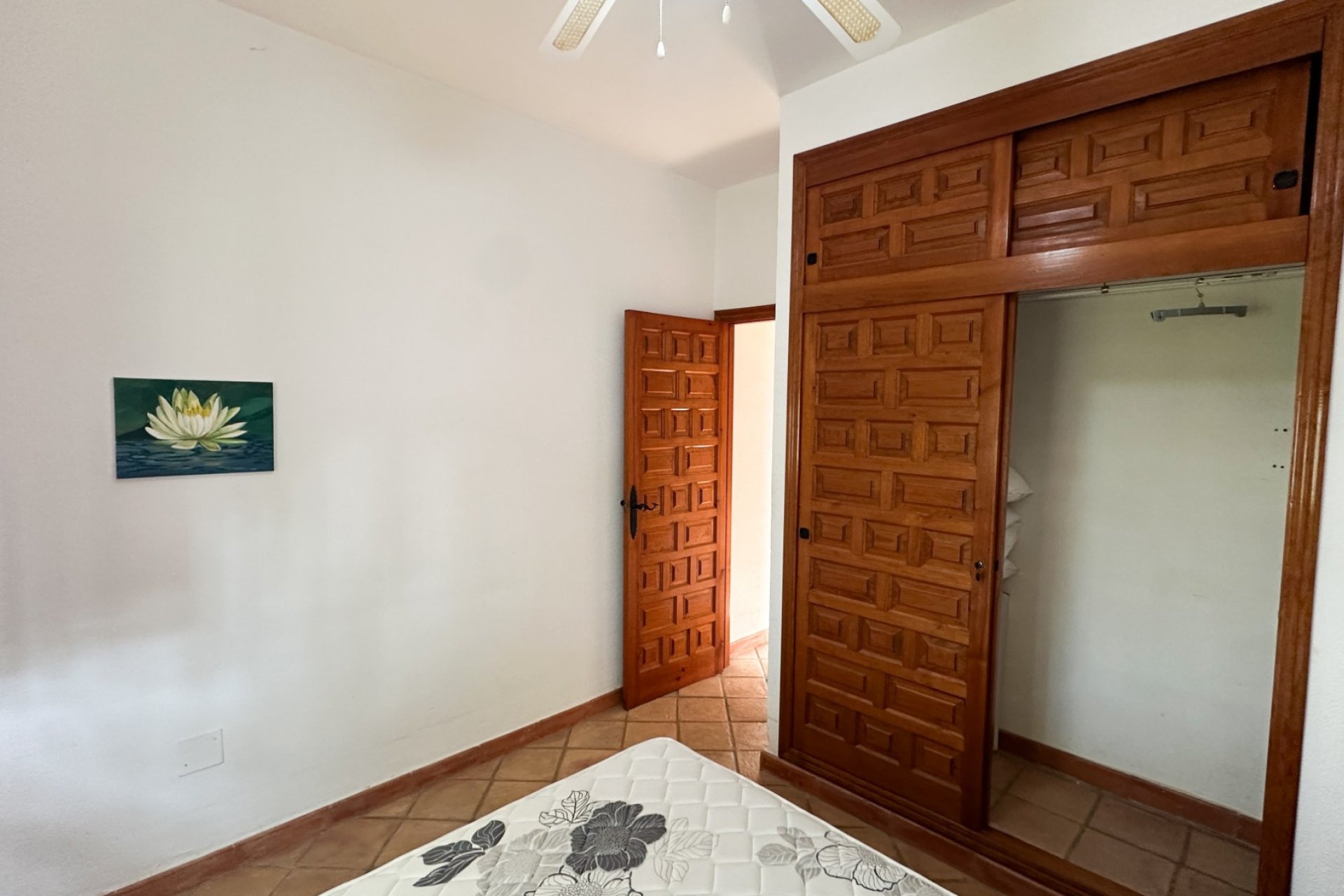 Resale - Villa -
Cabo Roig