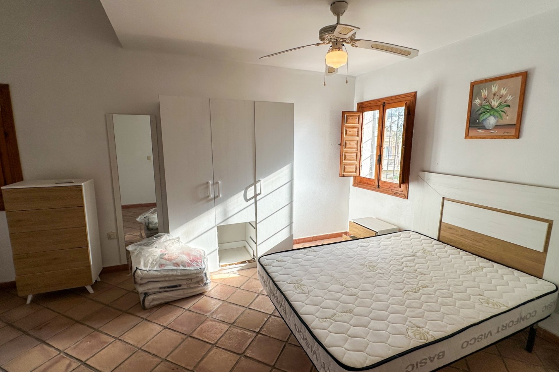 Resale - Villa -
Cabo Roig
