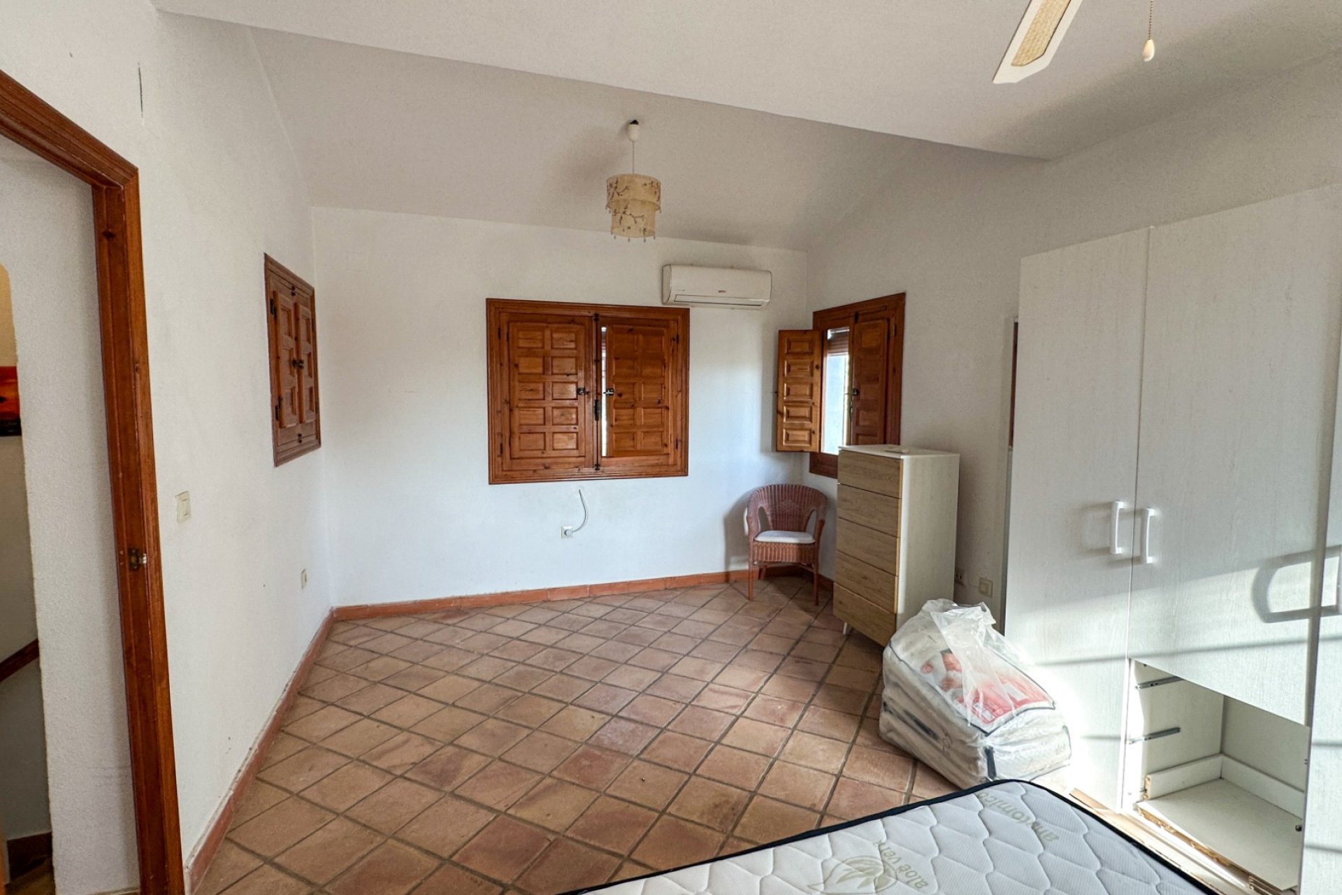 Resale - Villa -
Cabo Roig
