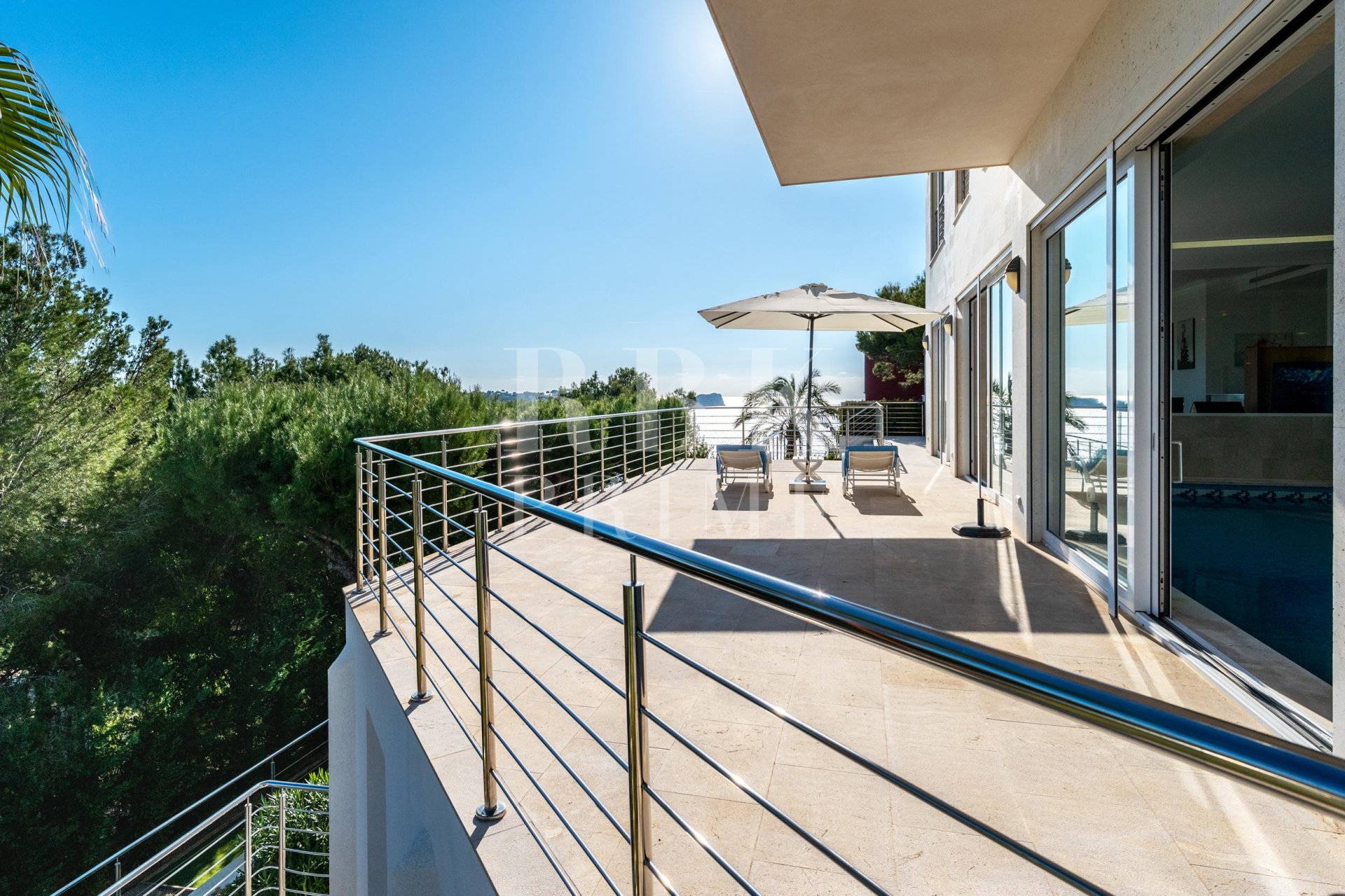 Resale - Villa -
Calvià - Costa de la Calma