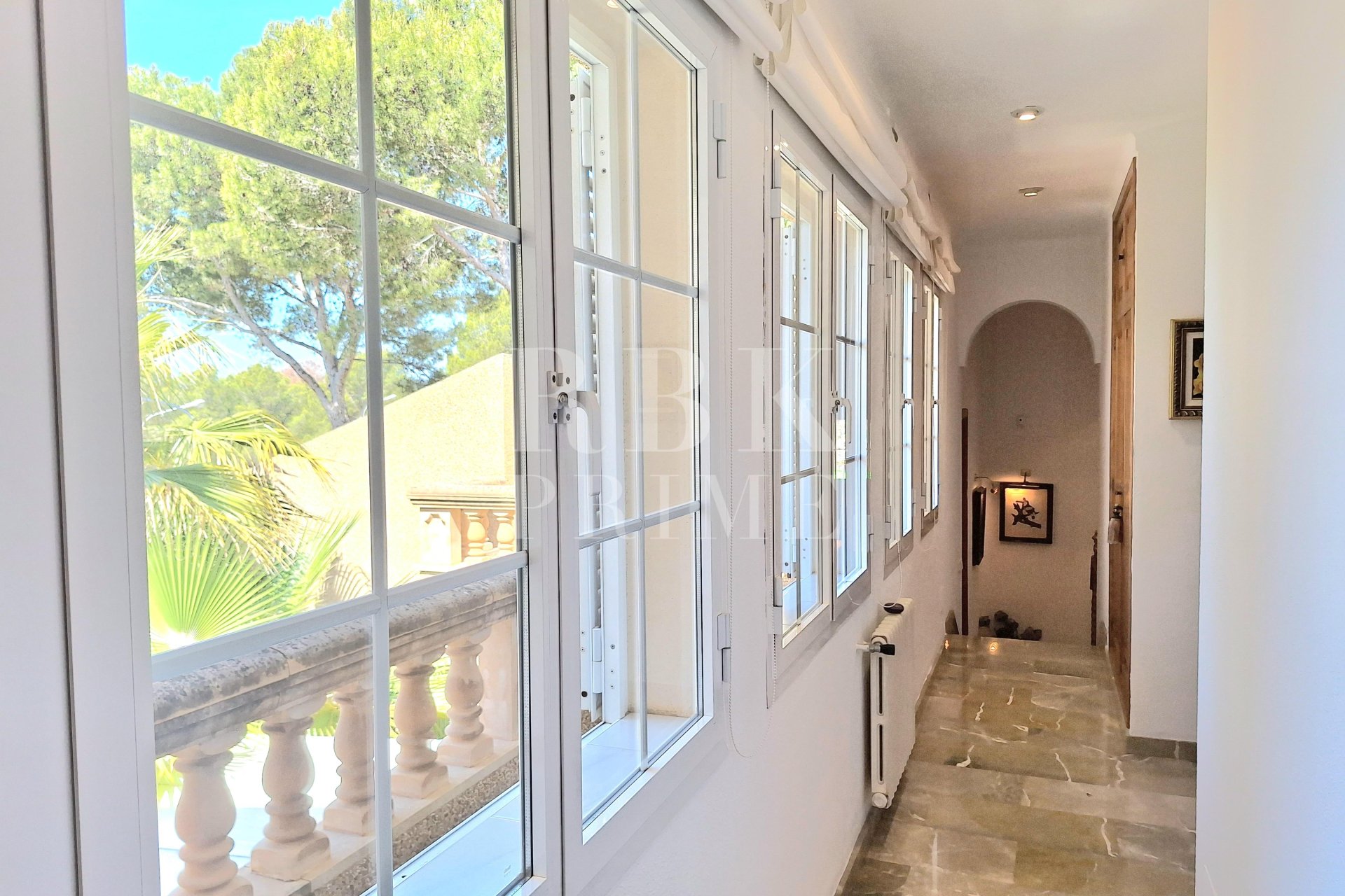 Resale - Villa -
Calvià - Peguera