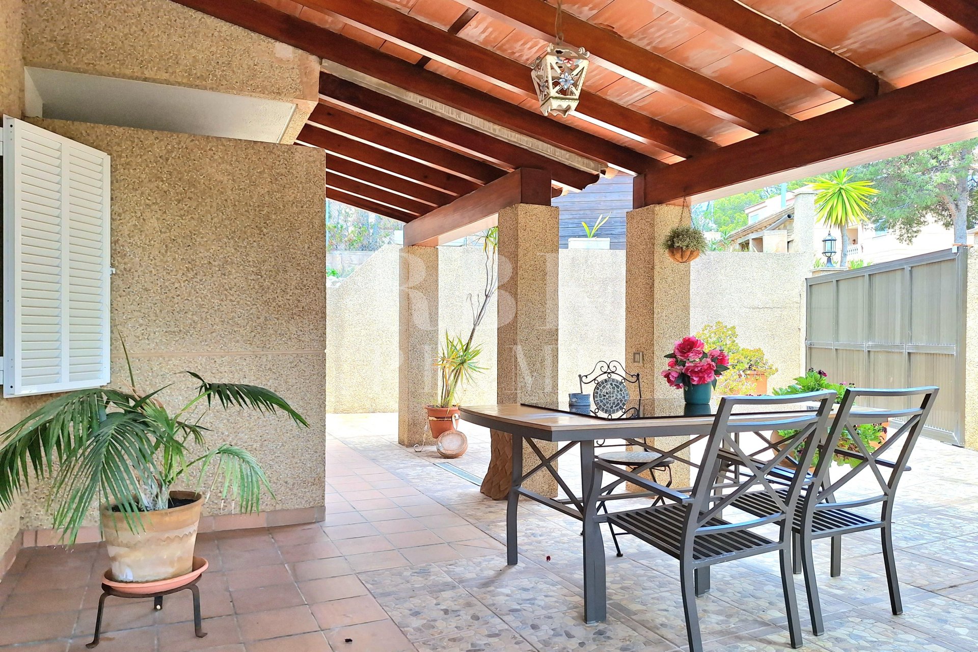 Resale - Villa -
Calvià - Peguera