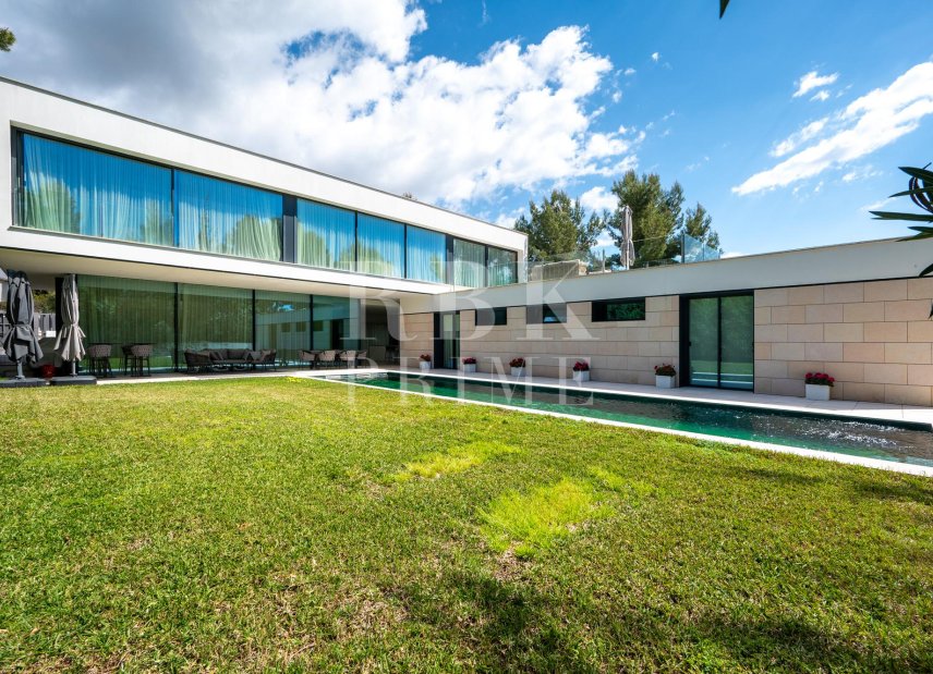 Resale - Villa -
Calvià - Santa Ponsa