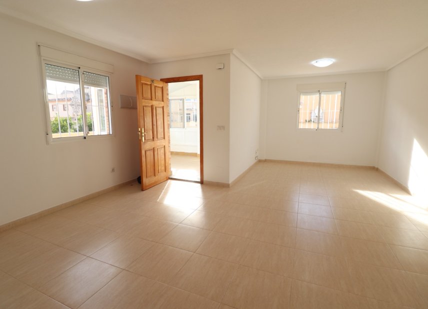 Resale - Villa -
Ciudad Quesada - Lo Marabú