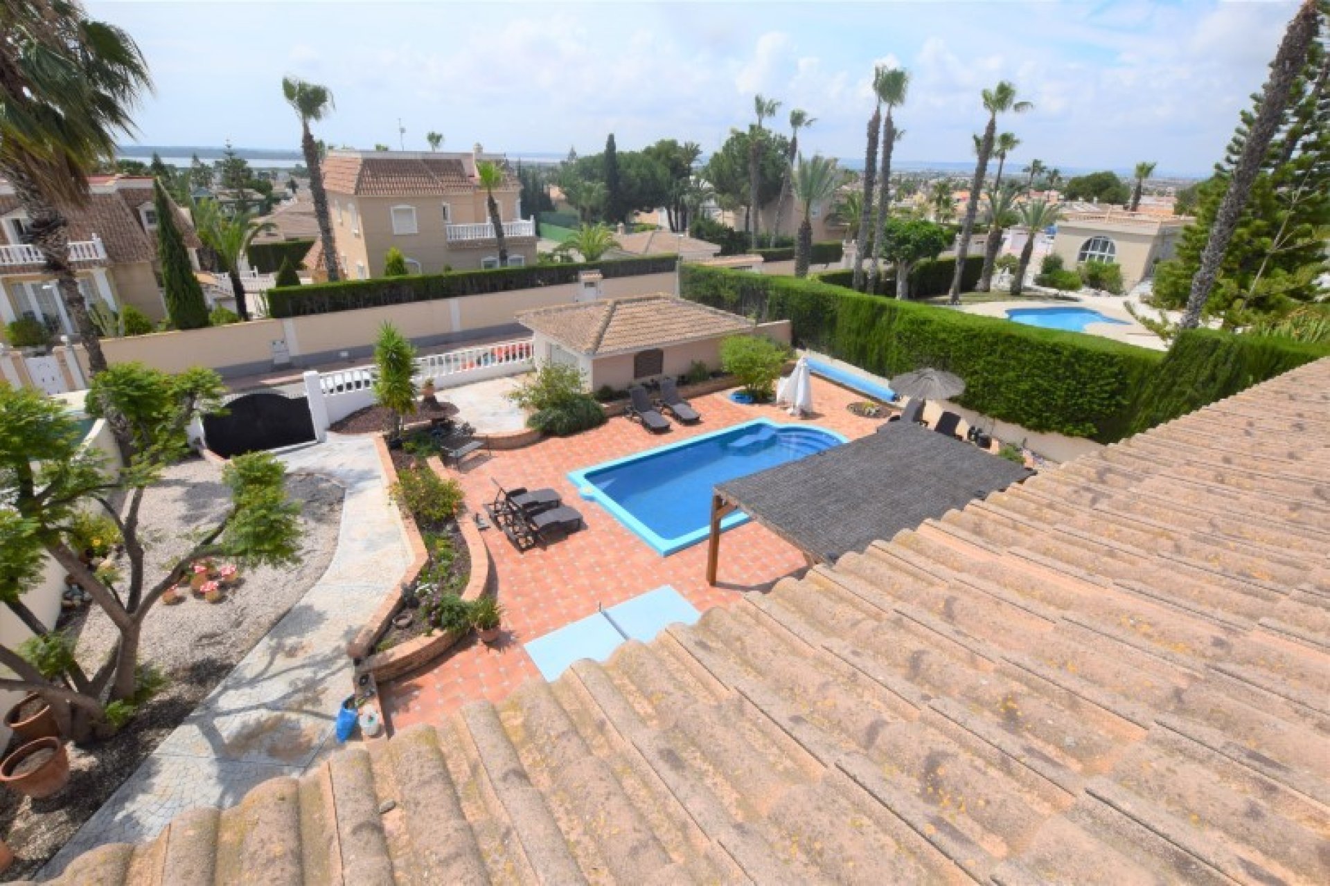 Resale - Villa -
Ciudad Quesada - Pueblo Bravo