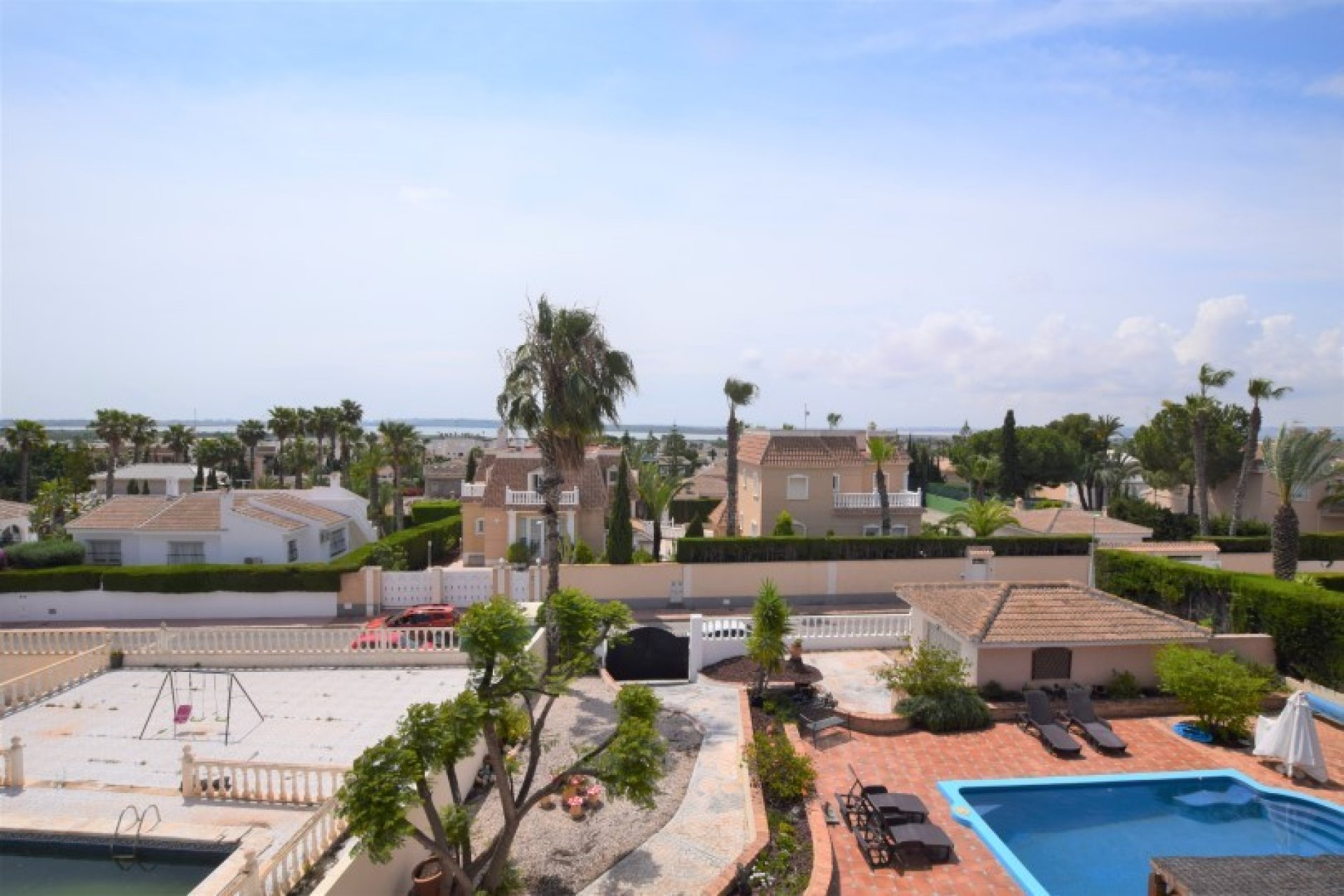 Resale - Villa -
Ciudad Quesada - Pueblo Bravo