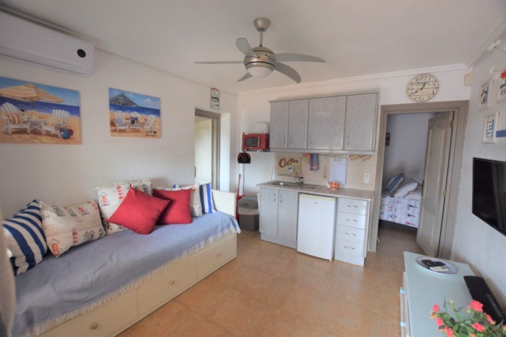 Resale - Villa -
Ciudad Quesada - Pueblo Bravo