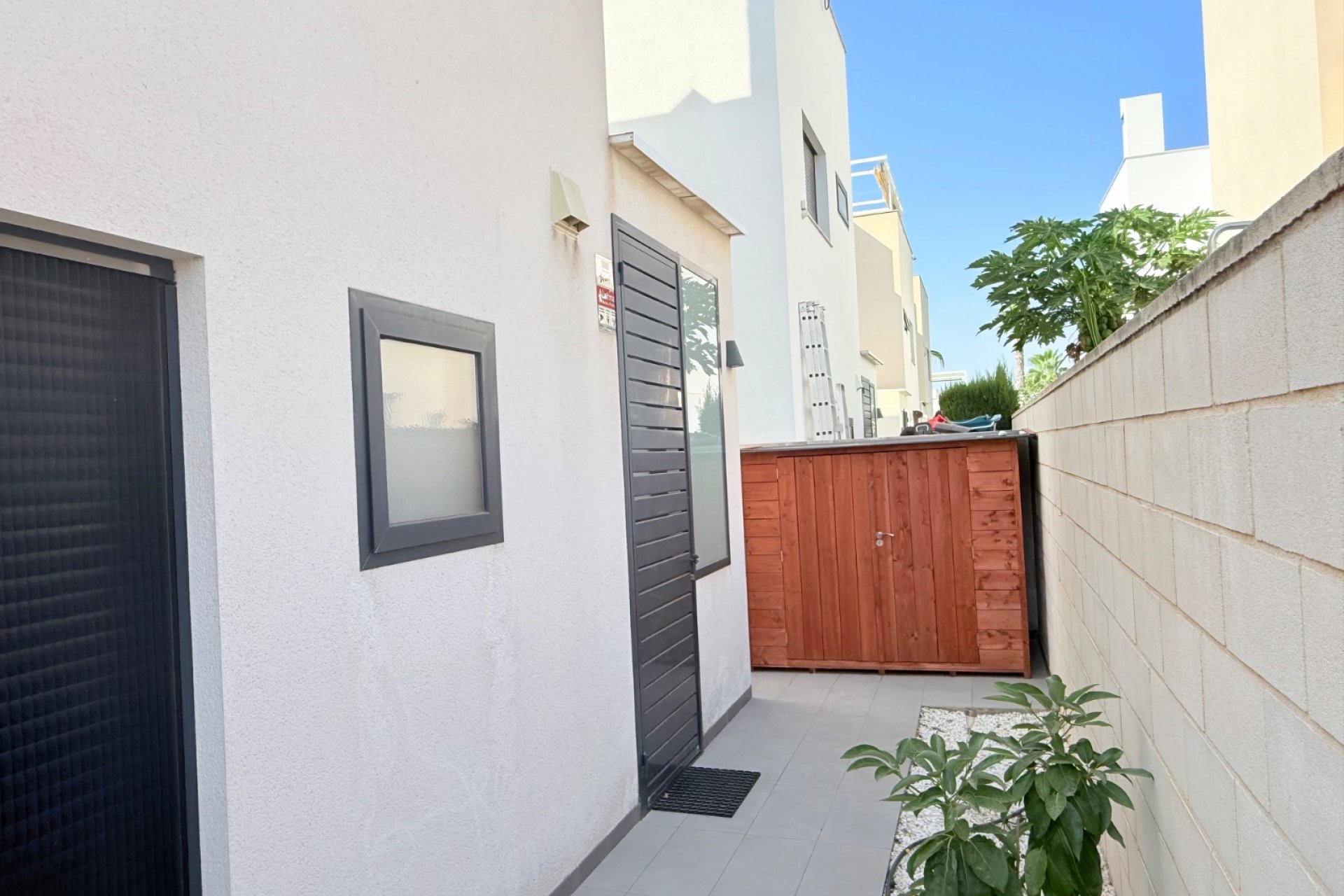 Resale - Villa -
Ciudad Quesada - Pueblo Bravo