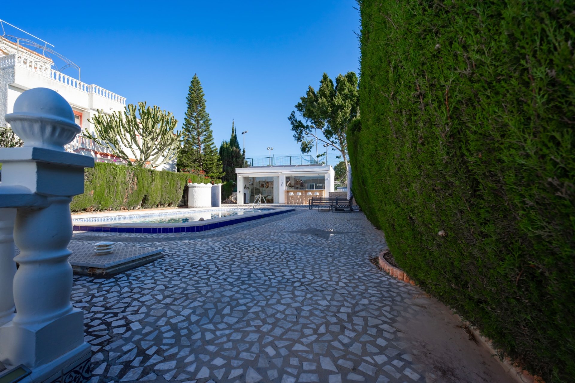 Resale - Villa -
Ciudad Quesada - town