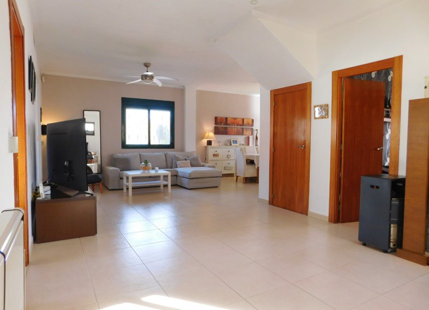 Resale - Villa -
Ciudad Quesada