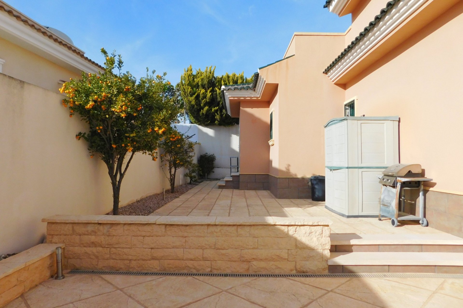 Resale - Villa -
Ciudad Quesada