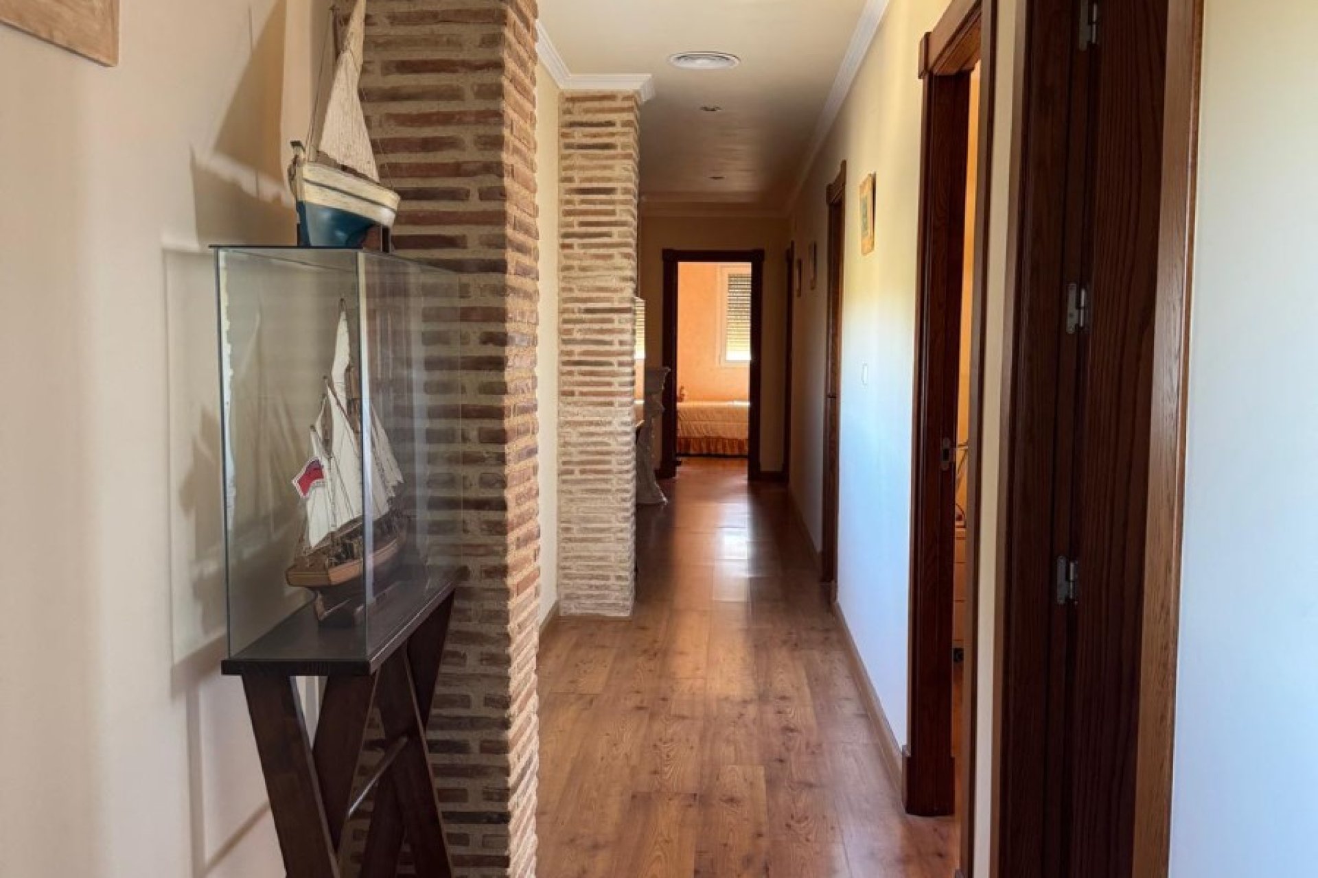 Resale - Villa -
Elche - La Marina