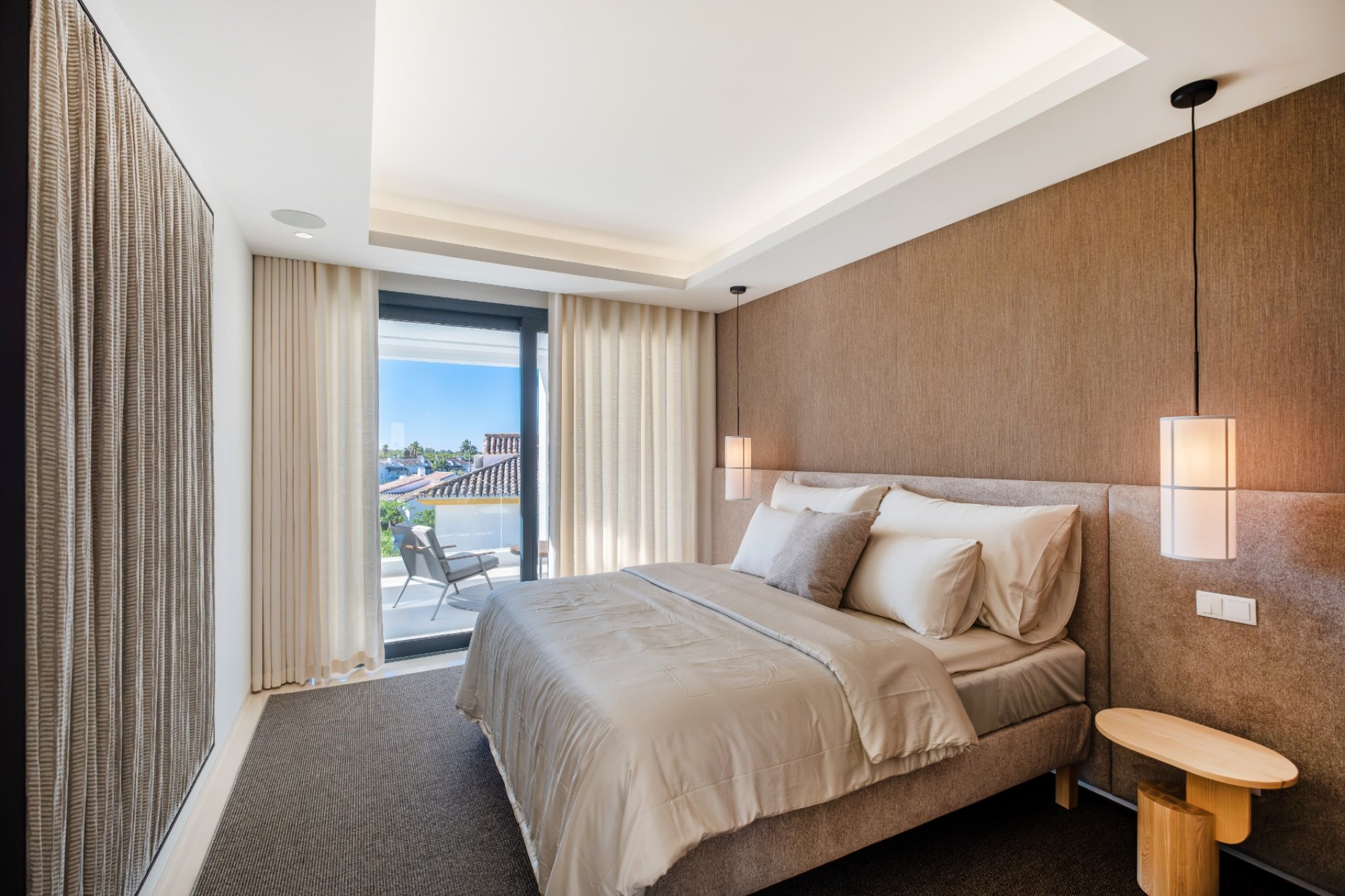 Resale - Villa -
Estepona - El Paraíso