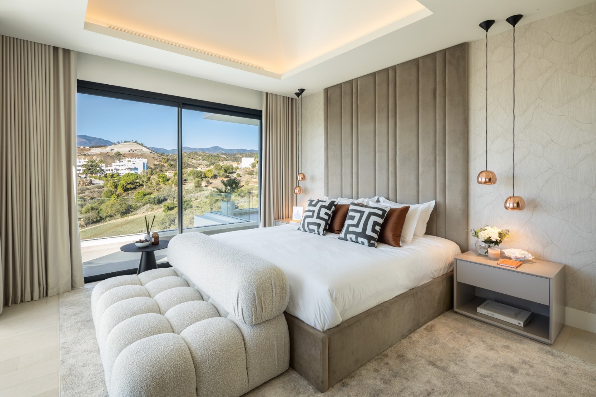 Resale - Villa -
Estepona - Selwo