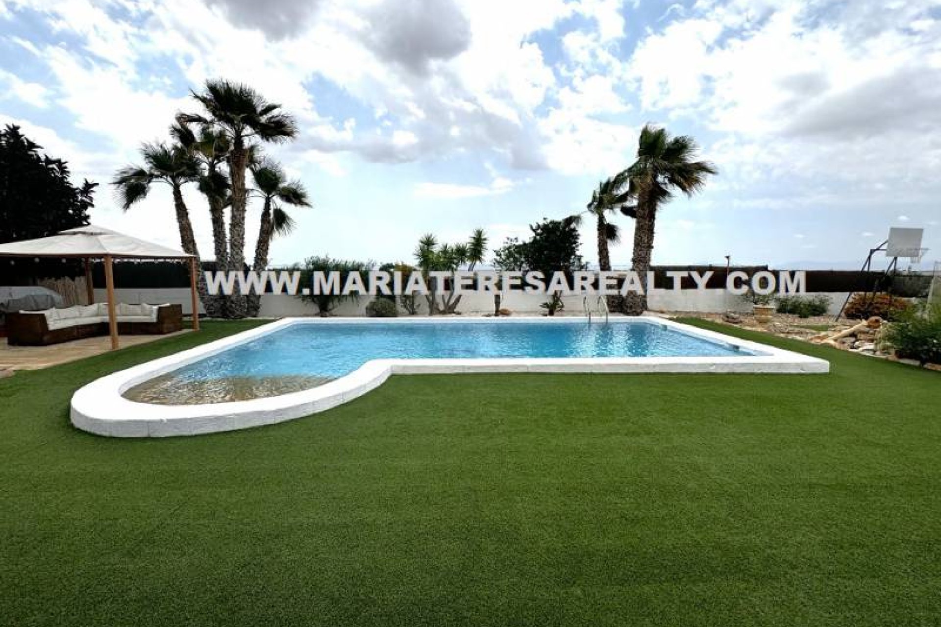 Resale - Villa -
Lo Santiago - Gea y Trujols