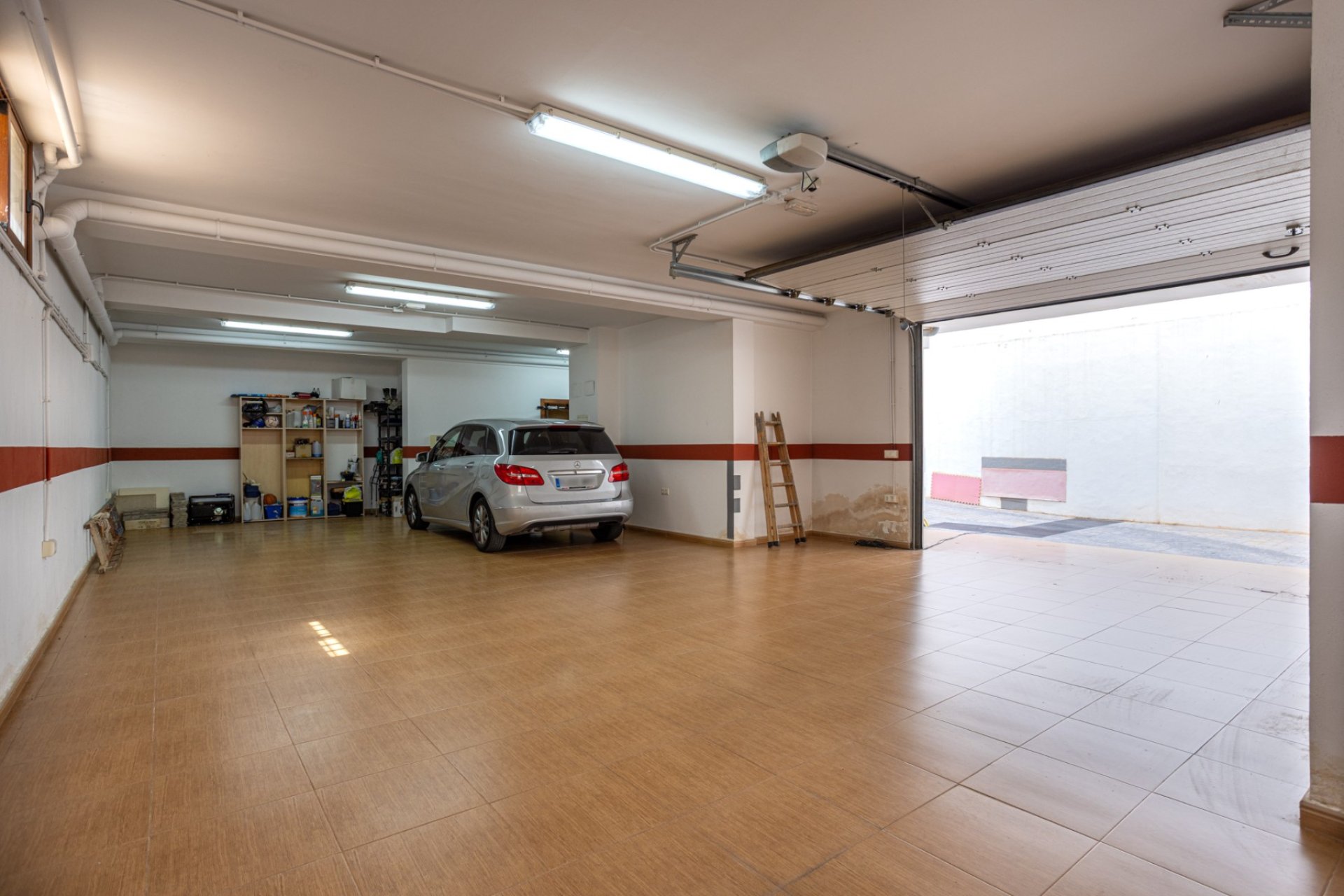 Resale - Villa -
Los Montesinos - La Herrada