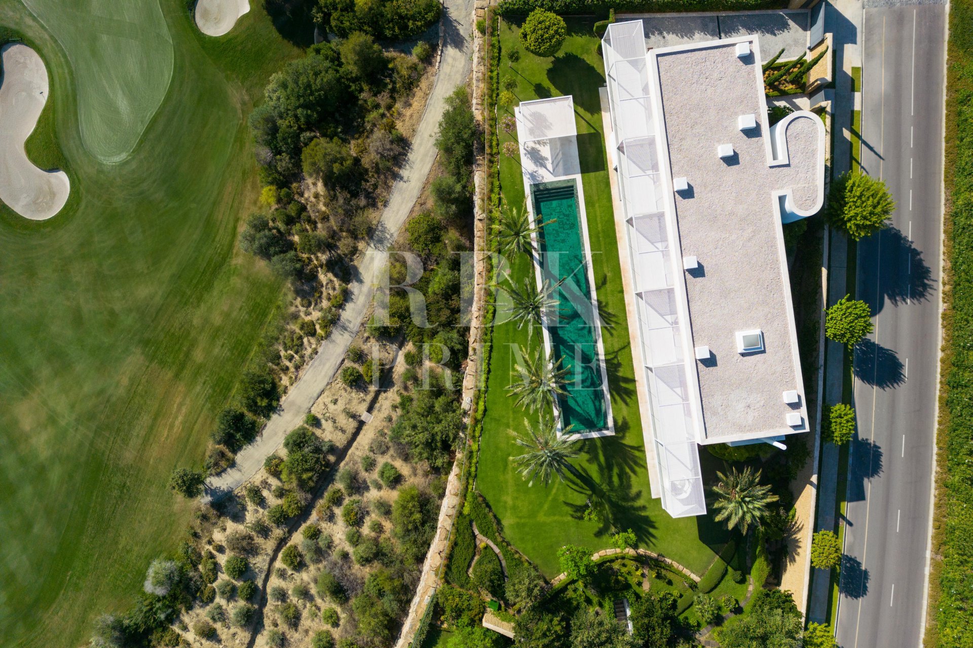 Resale - Villa -
Malaga - Casares