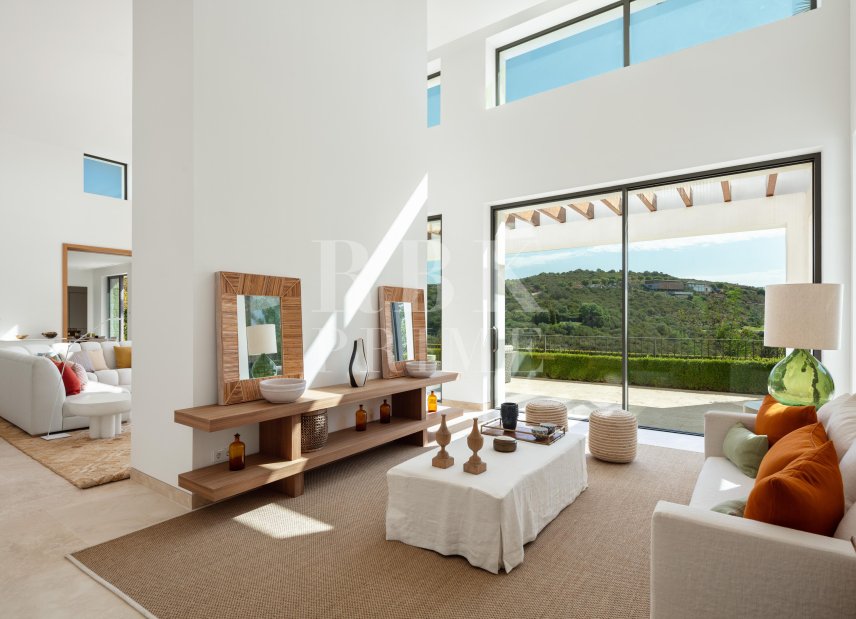 Resale - Villa -
Malaga - Casares