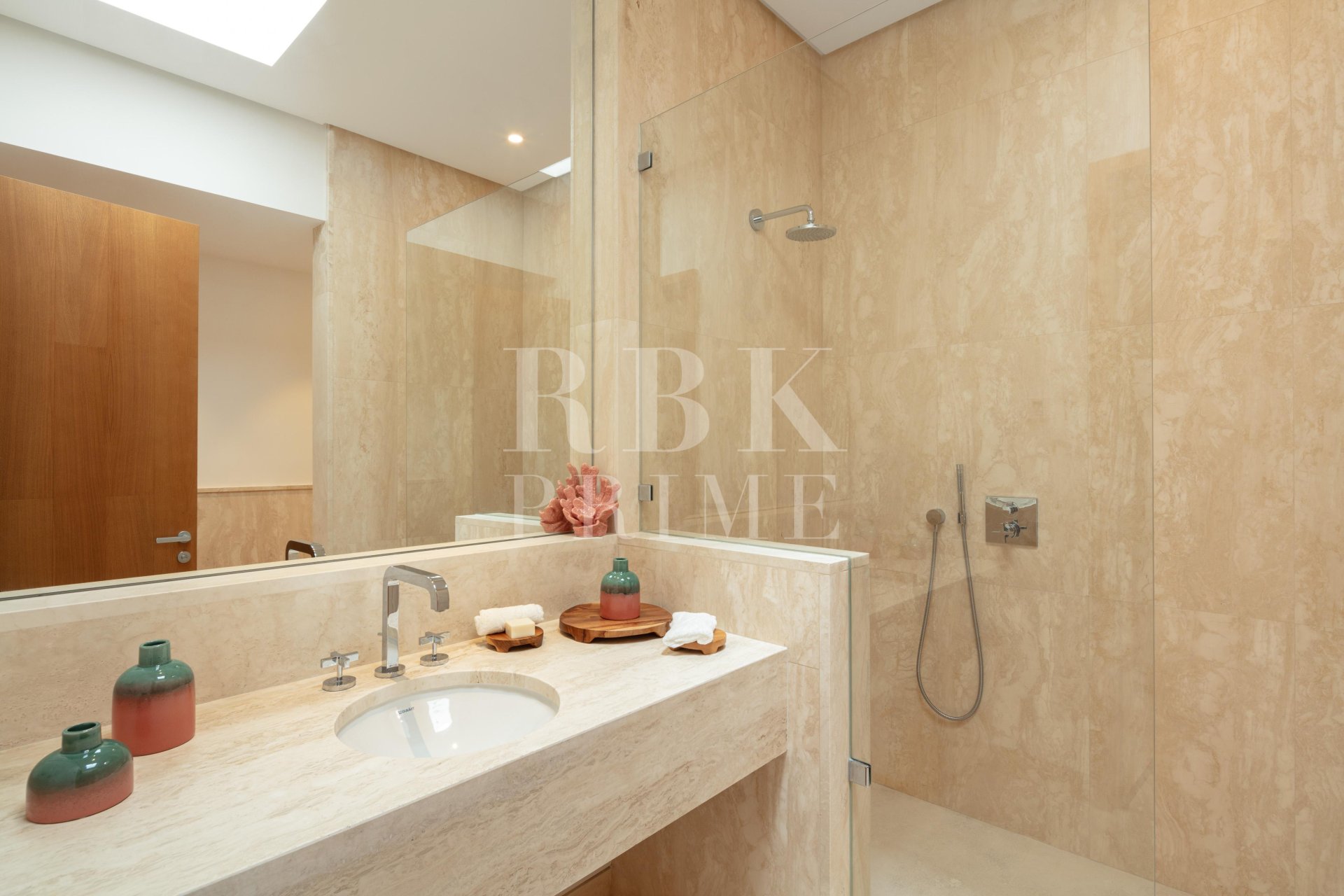 Resale - Villa -
Malaga - Casares