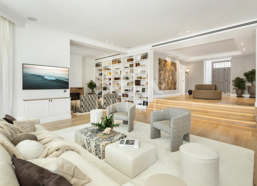 Resale - Villa -
Malaga - Málaga