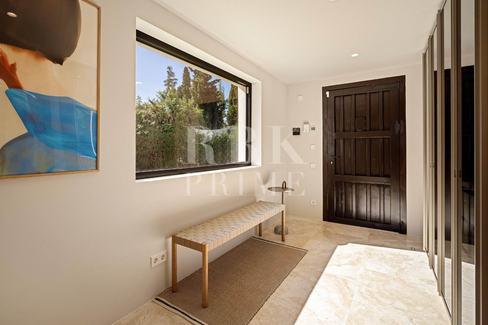 Resale - Villa -
Malaga - Nueva Andalucía