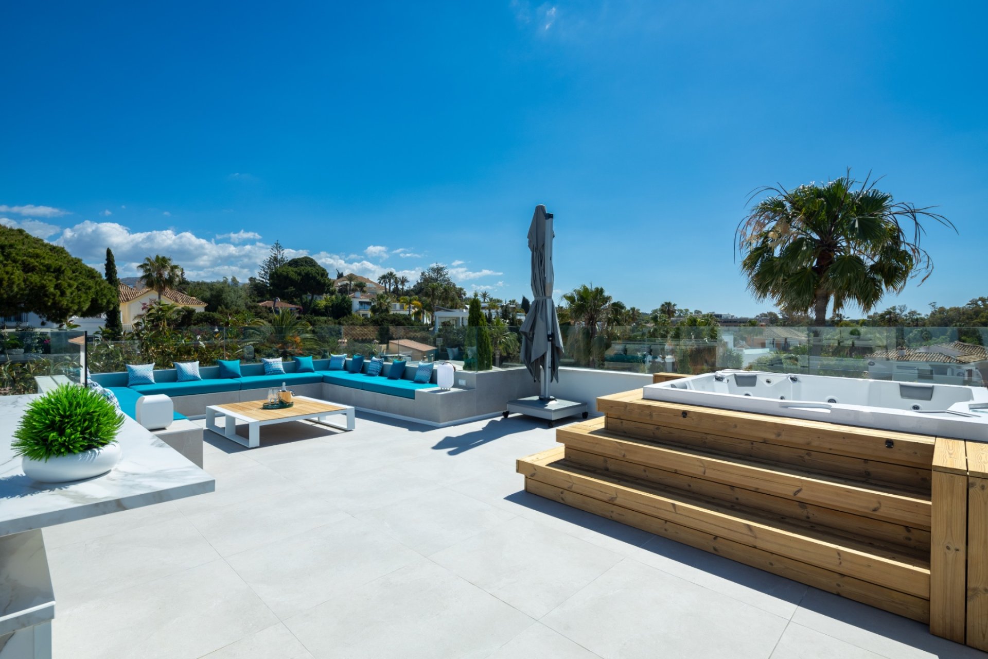 Resale - Villa -
Marbella - East Marbella