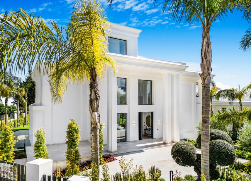 Resale - Villa -
Marbella - Golden Mile