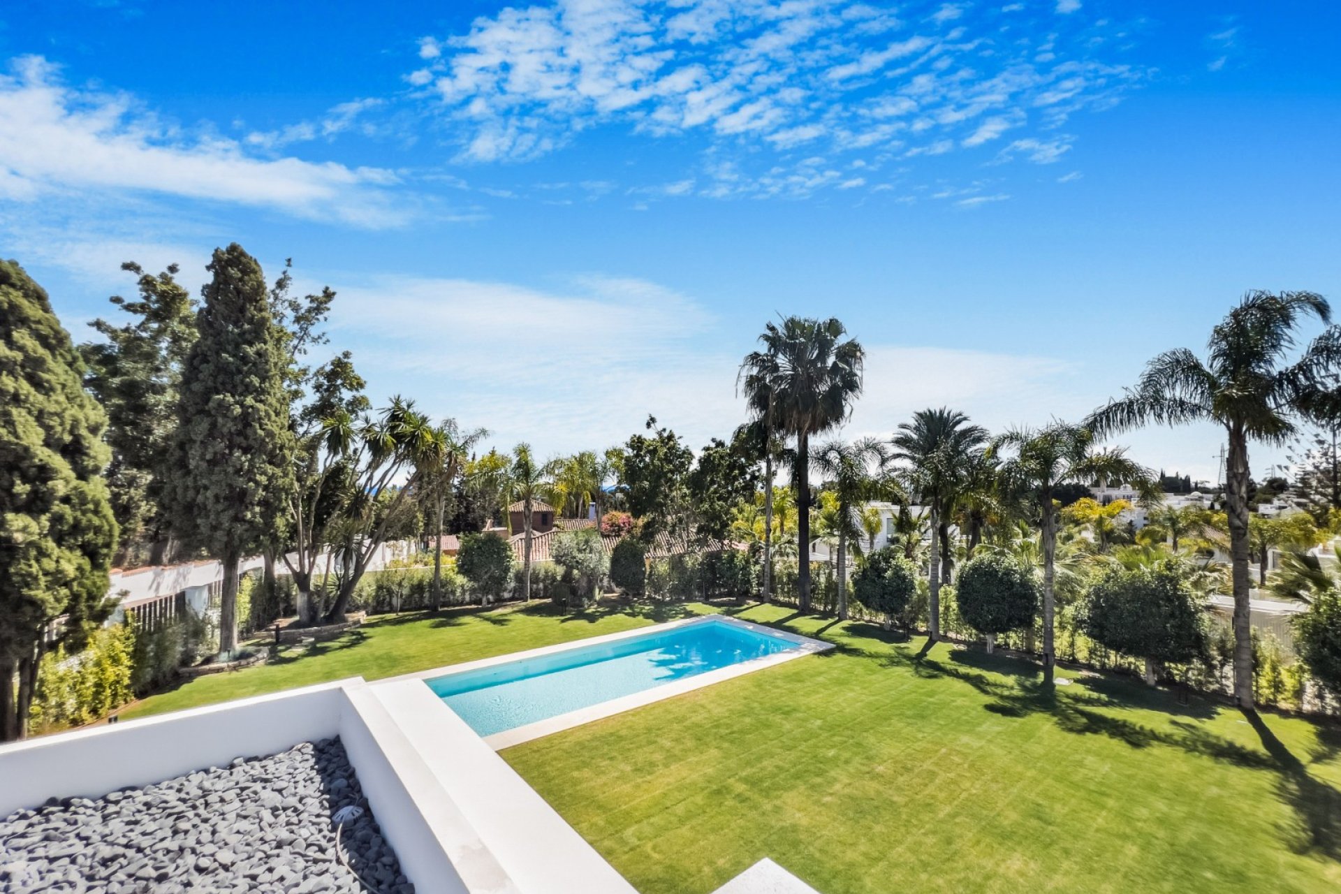 Resale - Villa -
Marbella - Golden Mile