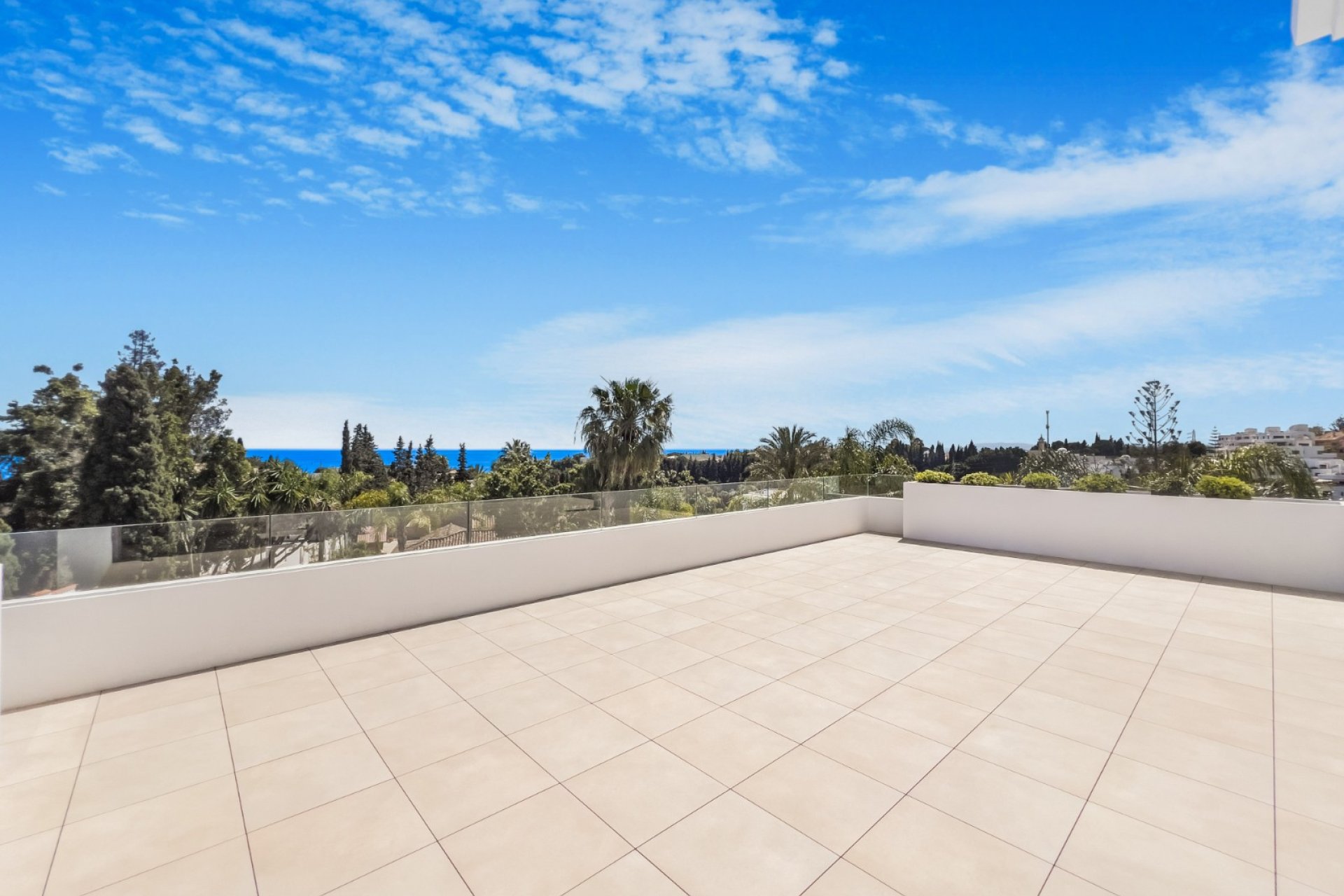 Resale - Villa -
Marbella - Golden Mile