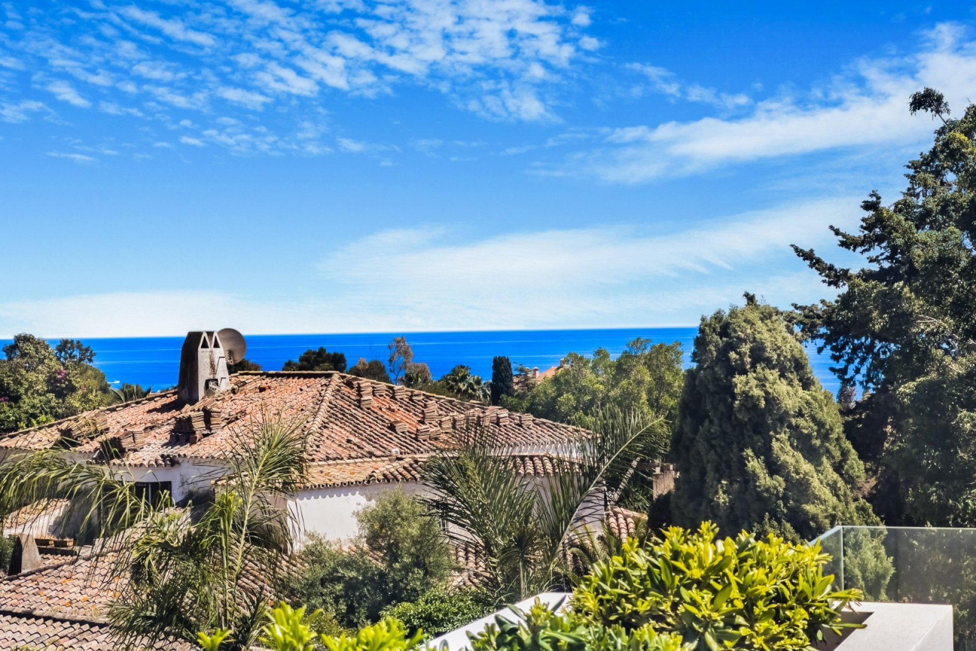 Resale - Villa -
Marbella - Golden Mile