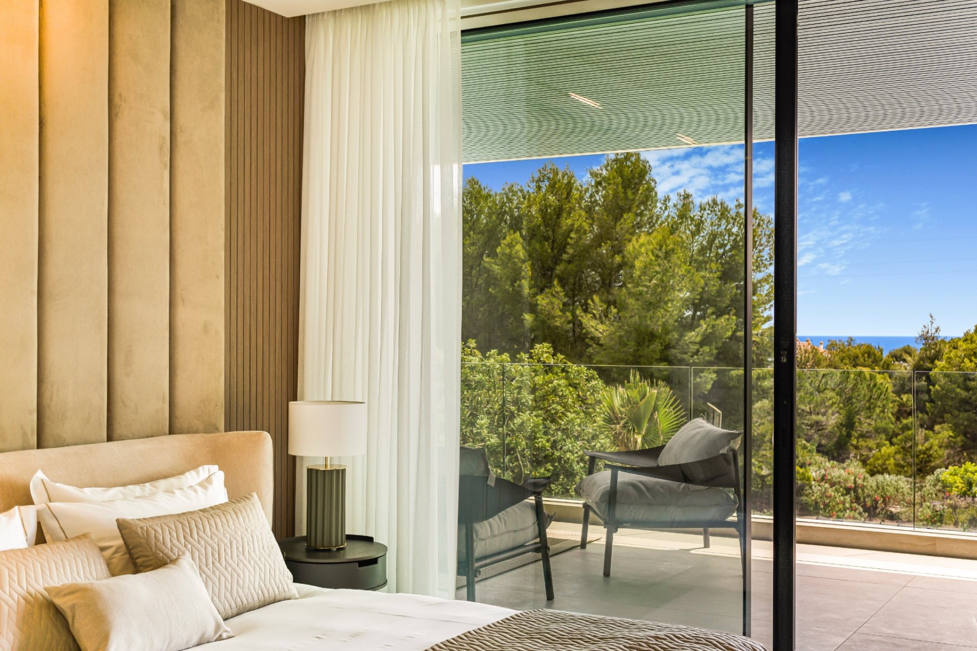 Resale - Villa -
Marbella - Nagueles
