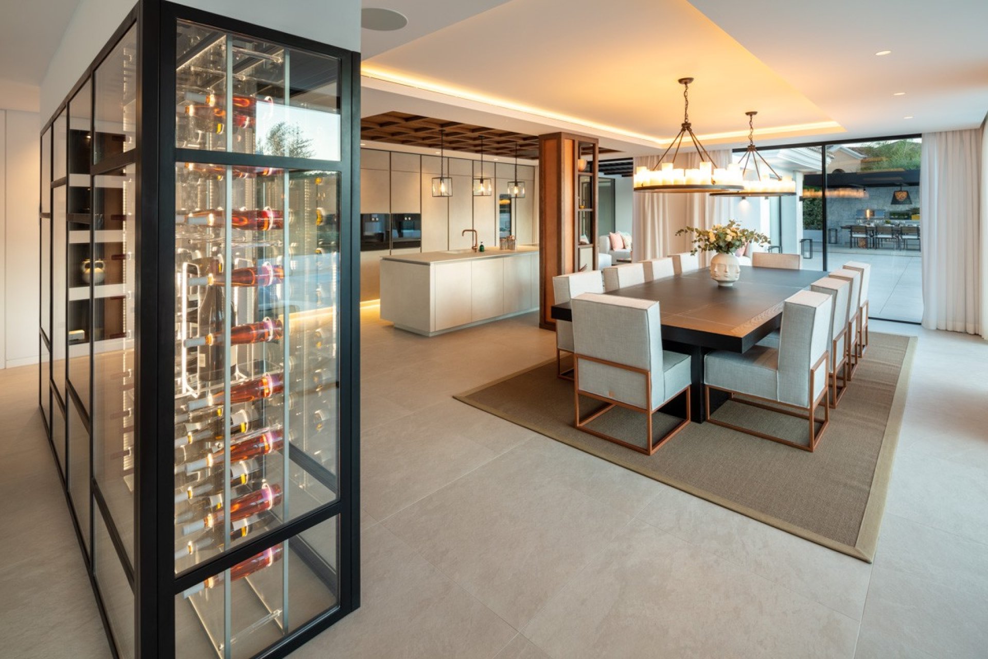 Resale - Villa -
Marbella - Nueva Andalucía